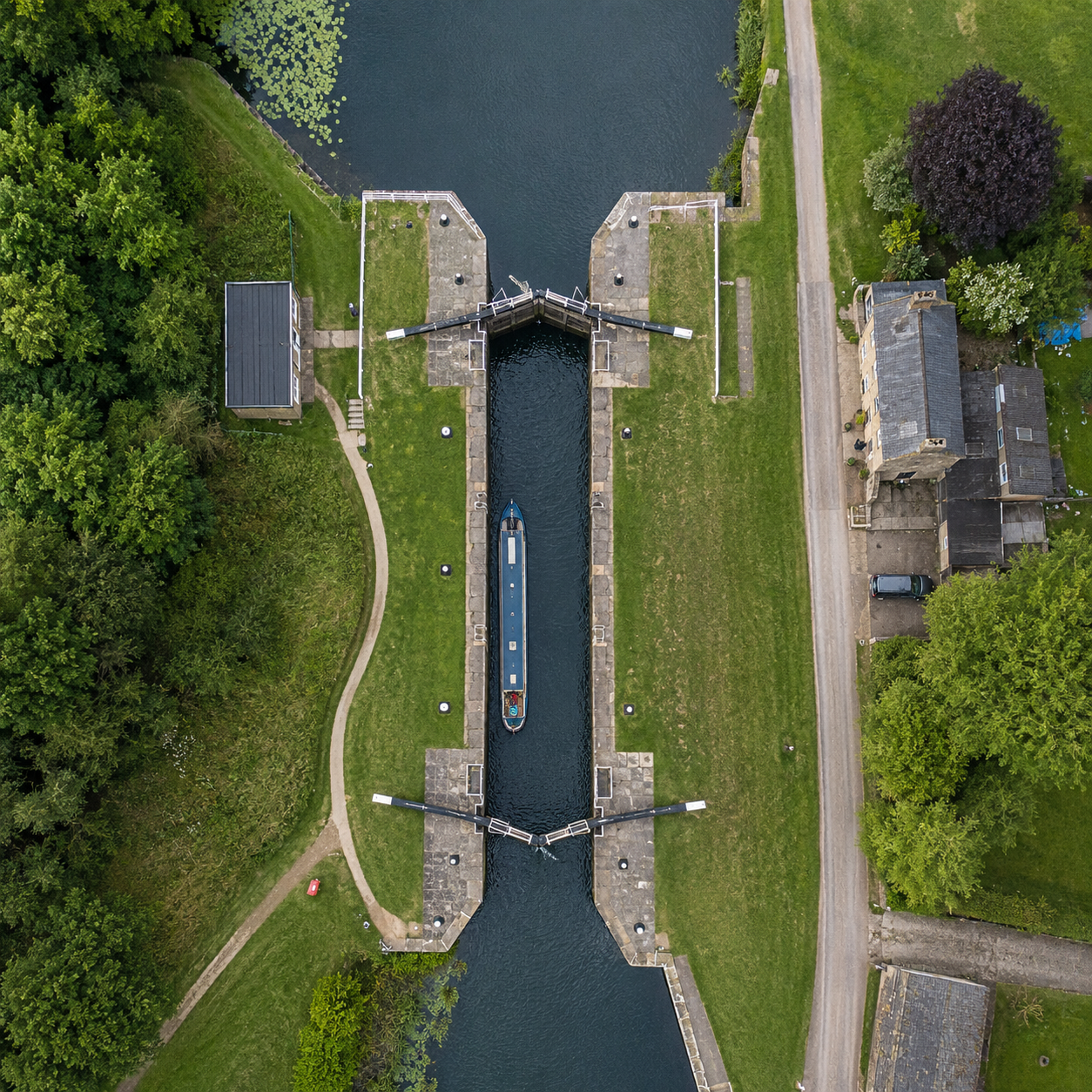 Preview of the “Lock on a river” challenge